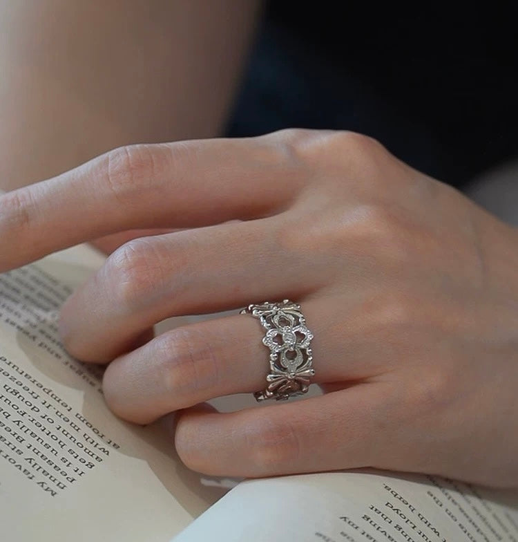 openwork diamond ring，Hermays ring，designer diamond ring，everyday luxury ring，crystal ring for women，daily wear diamond ring，unique designer ring brand，openwork ring luxury