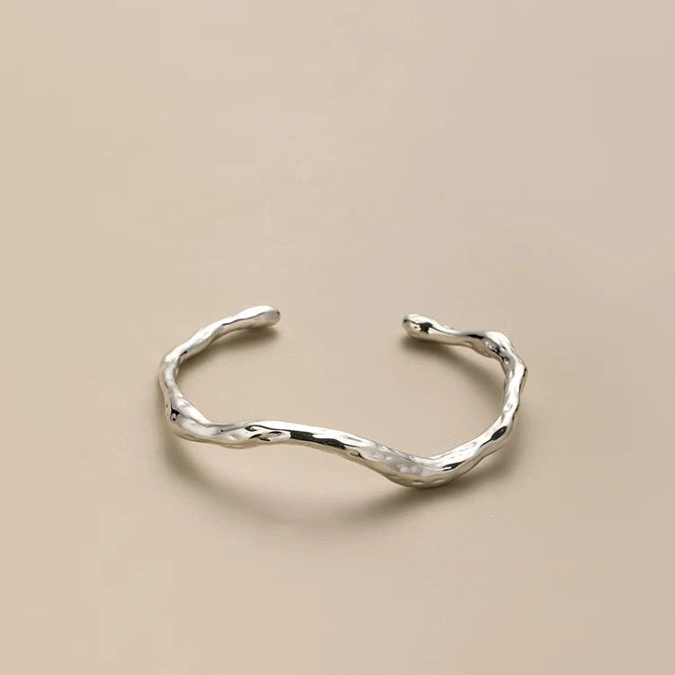 minimalist bracelet， luxury accessories， jewelry for outfits，architectural bracelet， asymmetrical bracelet， open bangle， Hermays， birthday gifts for her， unique gifts, luxury gifts for women