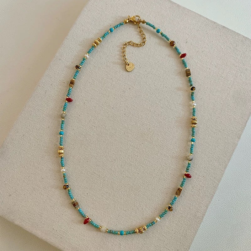 Natural Turquoise Bead Necklace for Women 2025 New Style High-end Luxury Small Necklace Collarbone Necklace