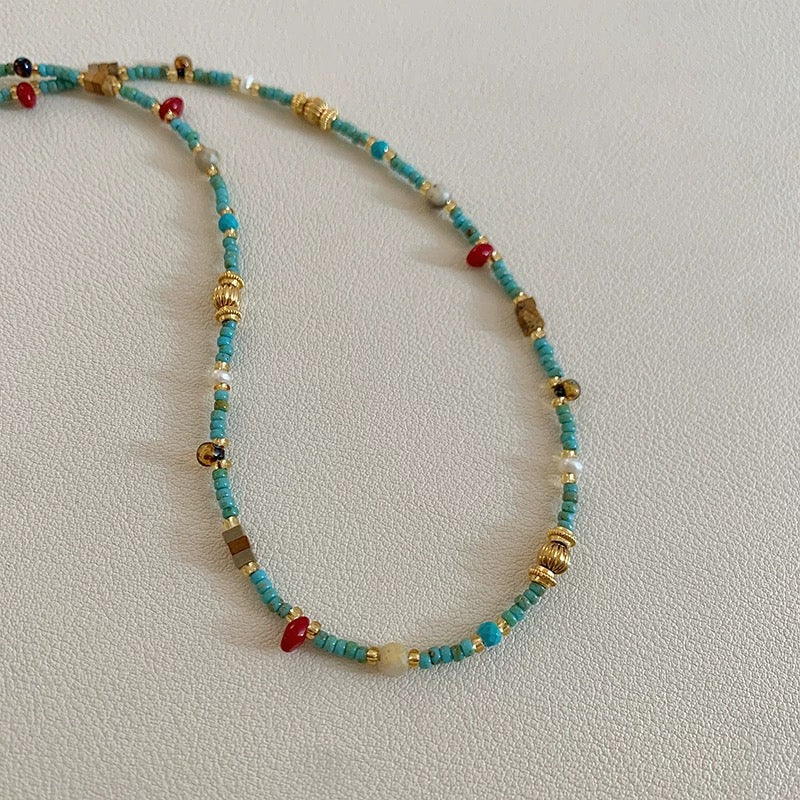 Natural Turquoise Bead Necklace for Women 2025 New Style High-end Luxury Small Necklace Collarbone Necklace